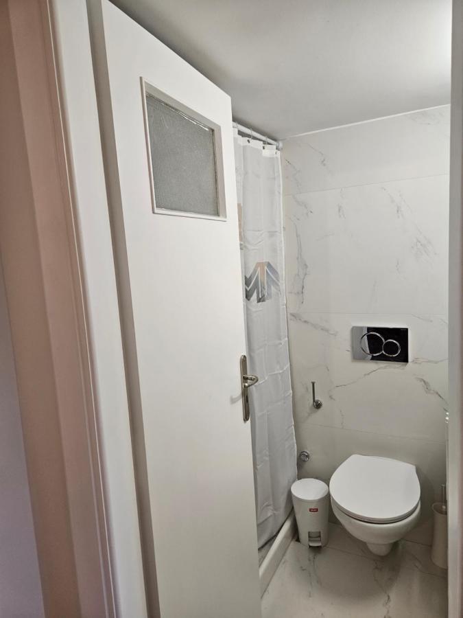 F23 Apartment เอเธนส์ ภายนอก รูปภาพ